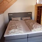 Apartamento Atelier Im Stadtgarten Direkt In Rottweil